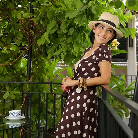 Chic Quarter-3